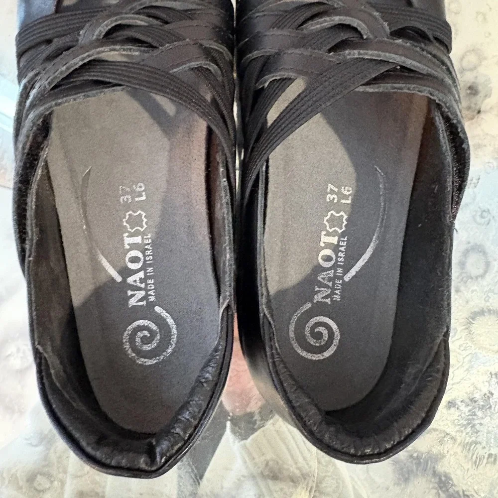 Naot Shoes‎ Womens Size 6 Black Leather Mary Jane Flats Comfort Walking Slip On